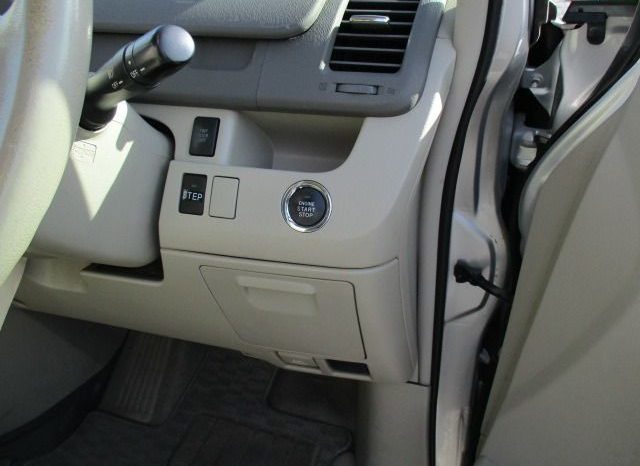 Toyota Noah 2.0S G Edition 2008 full