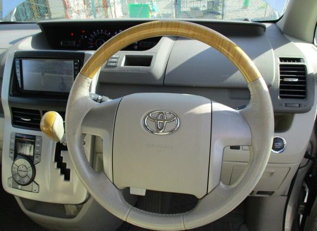 Toyota Noah 2.0S G Edition 2008 full