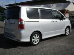 Toyota Noah 2.0S G Edition 2008 full