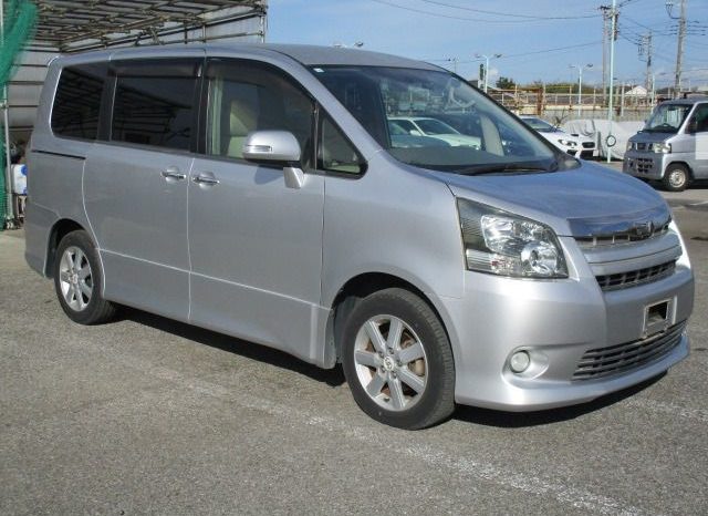 Toyota Noah 2.0S G Edition 2008 full