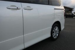 TOYOTA NOAH SI 2012 full