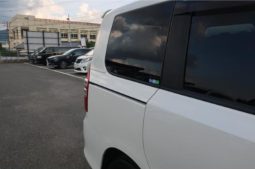 TOYOTA NOAH SI 2012 full
