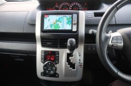 TOYOTA NOAH SI 2012 full