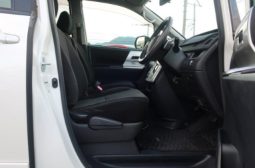 TOYOTA NOAH SI 2012 full