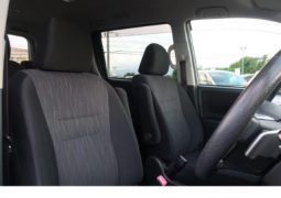 TOYOTA NOAH SI 2012 full