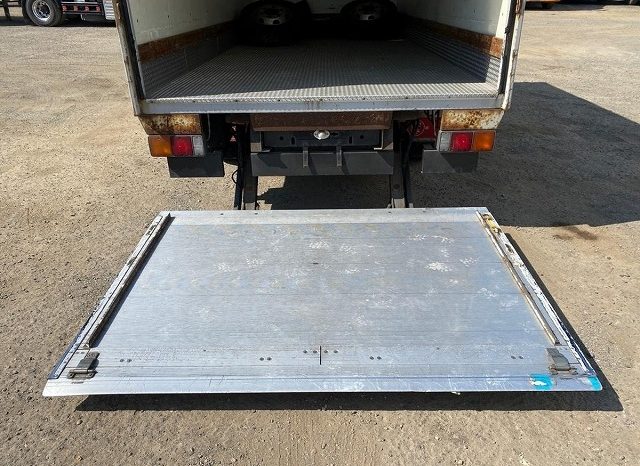 Mitsubishi Fuso Canter 3,5 tone Box Body 2008 full