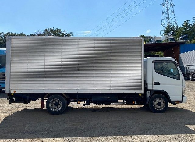 Mitsubishi Fuso Canter 3,5 tone Box Body 2008 full