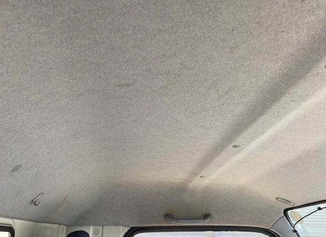 Mitsubishi Fuso Canter 3,5 tone Box Body 2008 full