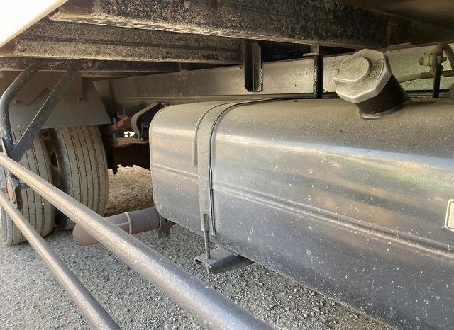 Mitsubishi Fuso Canter 3,5 tone Box Body 2008 full