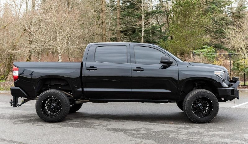 Toyota Tundra Limited CrewMax 4×4 2017 full