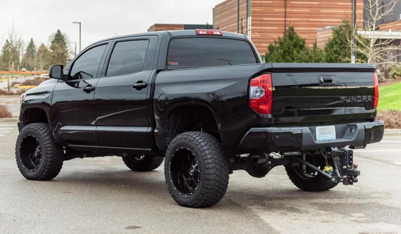 Toyota Tundra Limited CrewMax 4×4 2017 full