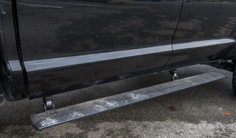 Toyota Tundra Limited CrewMax 4×4 2017 full