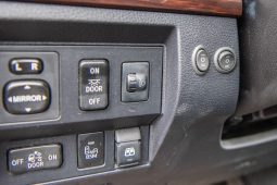 Toyota Tundra Limited CrewMax 4×4 2017 full