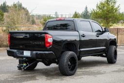 Toyota Tundra Limited CrewMax 4×4 2017 full