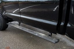 Toyota Tundra Limited CrewMax 4×4 2017 full