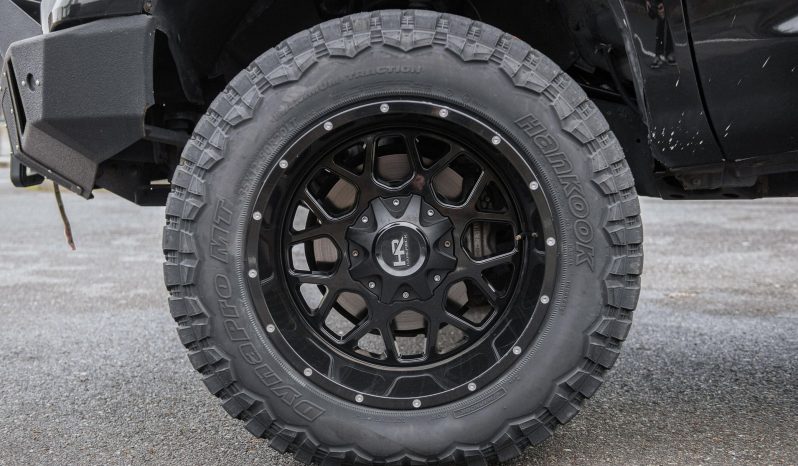 Toyota Tundra Limited CrewMax 4×4 2017 full