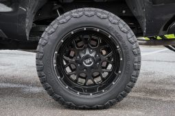 Toyota Tundra Limited CrewMax 4×4 2017 full