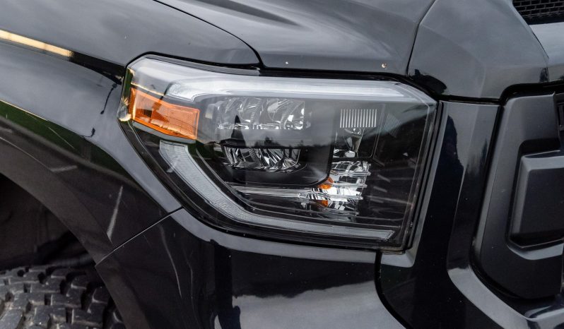 Toyota Tundra Limited CrewMax 4×4 2017 full