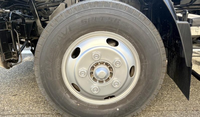 Isuzu ELF Wide Long 3tn to 5tn Aluminim Body 2017 full