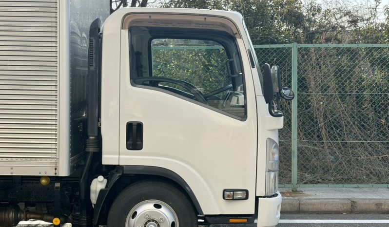 Isuzu ELF Wide Long 3tn to 5tn Aluminim Body 2017 full