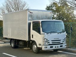 Isuzu ELF Wide Long 3tn to 5tn Aluminim Body 2017 full