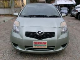 TOYOTA VITZ F 2006 full