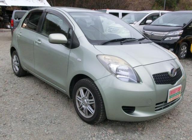 TOYOTA VITZ F 2006 full