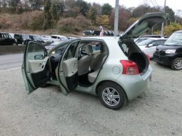 TOYOTA VITZ F 2006 full