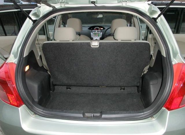 TOYOTA VITZ F 2006 full