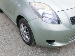 TOYOTA VITZ F 2006 full