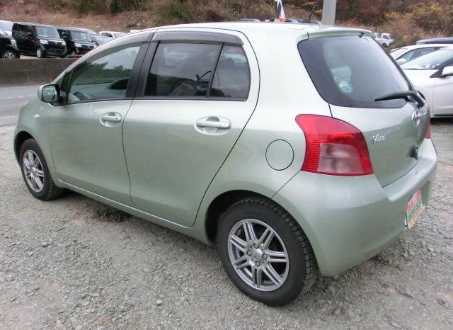 TOYOTA VITZ F 2006 full