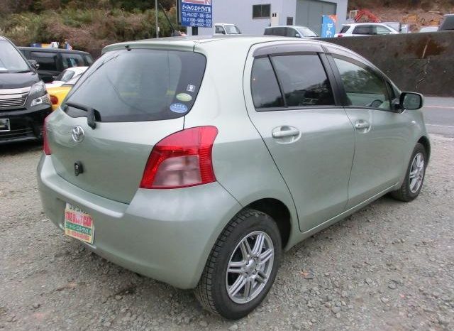 TOYOTA VITZ F 2006 full
