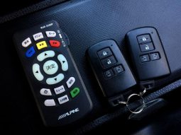 TOYOTA VOXY HYBRID ZS KIRAMEKI II 2019 full