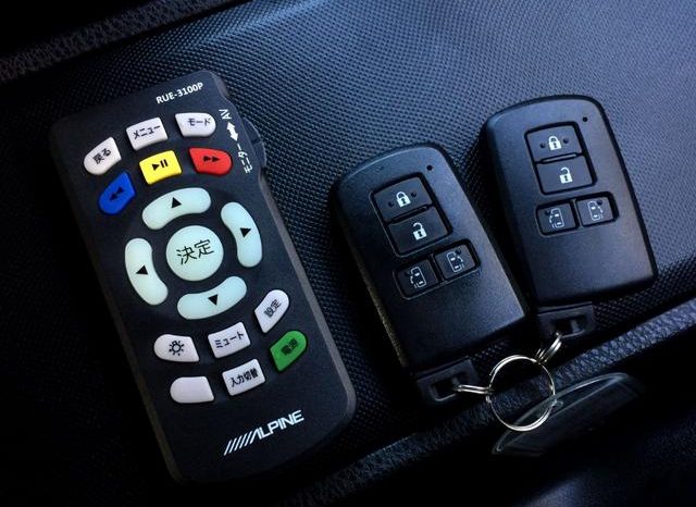 TOYOTA VOXY HYBRID ZS KIRAMEKI II 2019 full