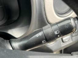 TOYOTA VITZ F 2011 full