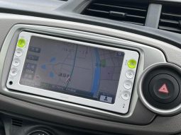 TOYOTA VITZ F 2011 full