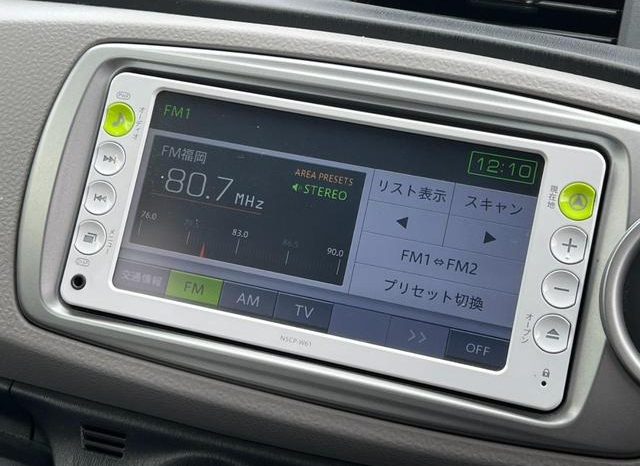 TOYOTA VITZ F 2011 full