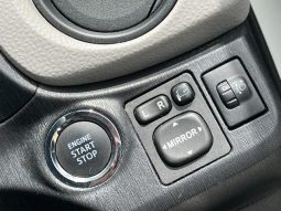 TOYOTA VITZ F 2011 full