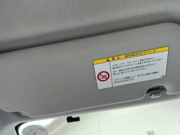 TOYOTA VITZ F 2011 full