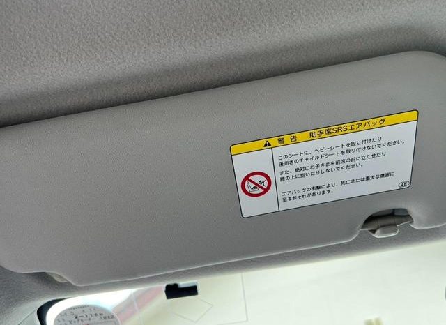 TOYOTA VITZ F 2011 full