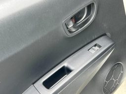 TOYOTA VITZ F 2011 full