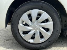 TOYOTA VITZ F 2011 full