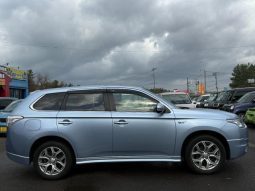 MITSUBISHI OUTLANDER PHEV G NAVI PACKAGE 2014 full