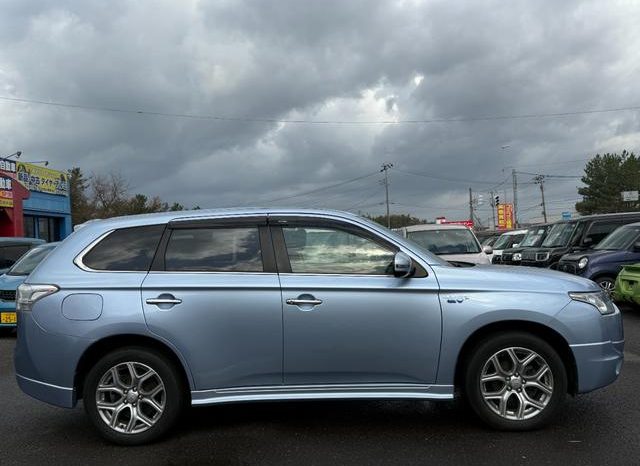 MITSUBISHI OUTLANDER PHEV G NAVI PACKAGE 2014 full