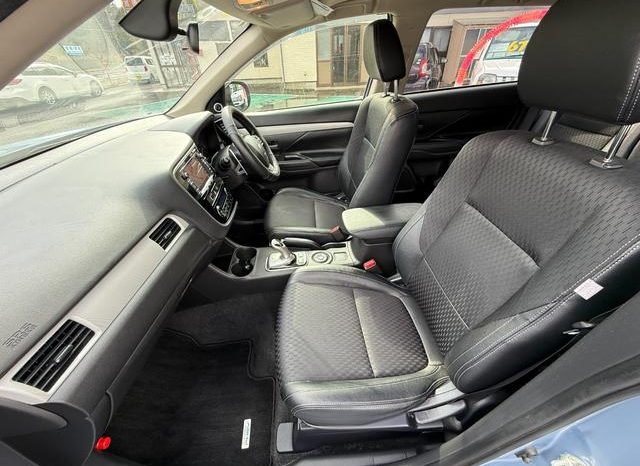 MITSUBISHI OUTLANDER PHEV G NAVI PACKAGE 2014 full