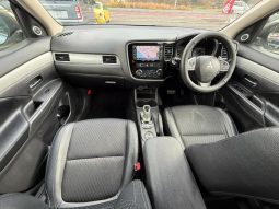 MITSUBISHI OUTLANDER PHEV G NAVI PACKAGE 2014 full