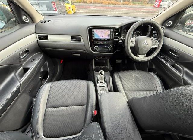 MITSUBISHI OUTLANDER PHEV G NAVI PACKAGE 2014 full