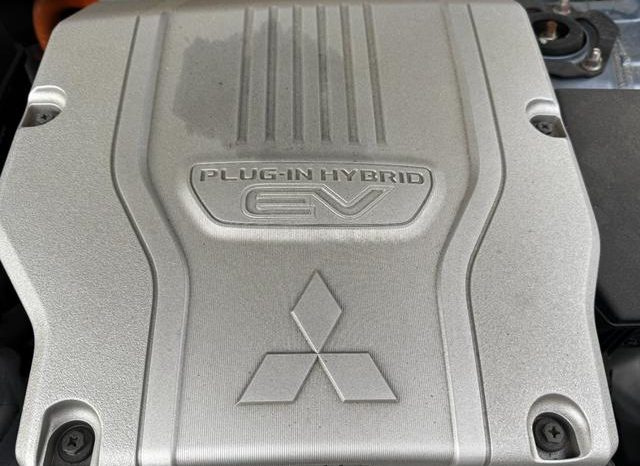 MITSUBISHI OUTLANDER PHEV G NAVI PACKAGE 2014 full