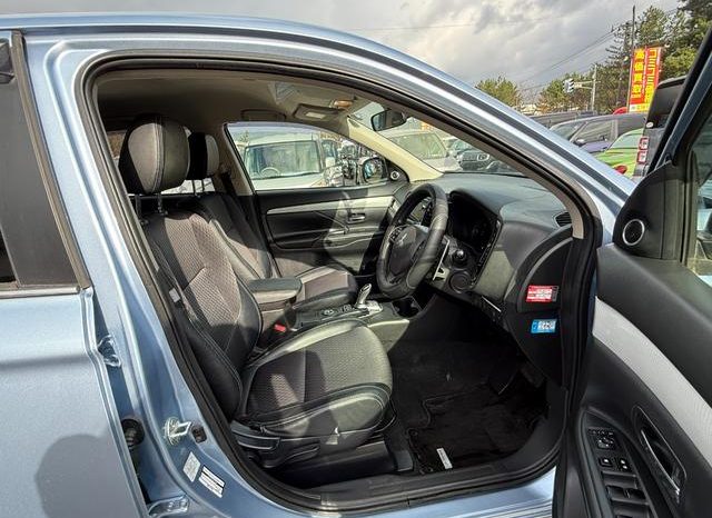 MITSUBISHI OUTLANDER PHEV G NAVI PACKAGE 2014 full