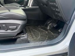 TOYOTA COROLLA CROSS HYBRID Z 2021 full